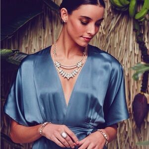 NWOT Chloe + Isabel Lunette Statement Necklace